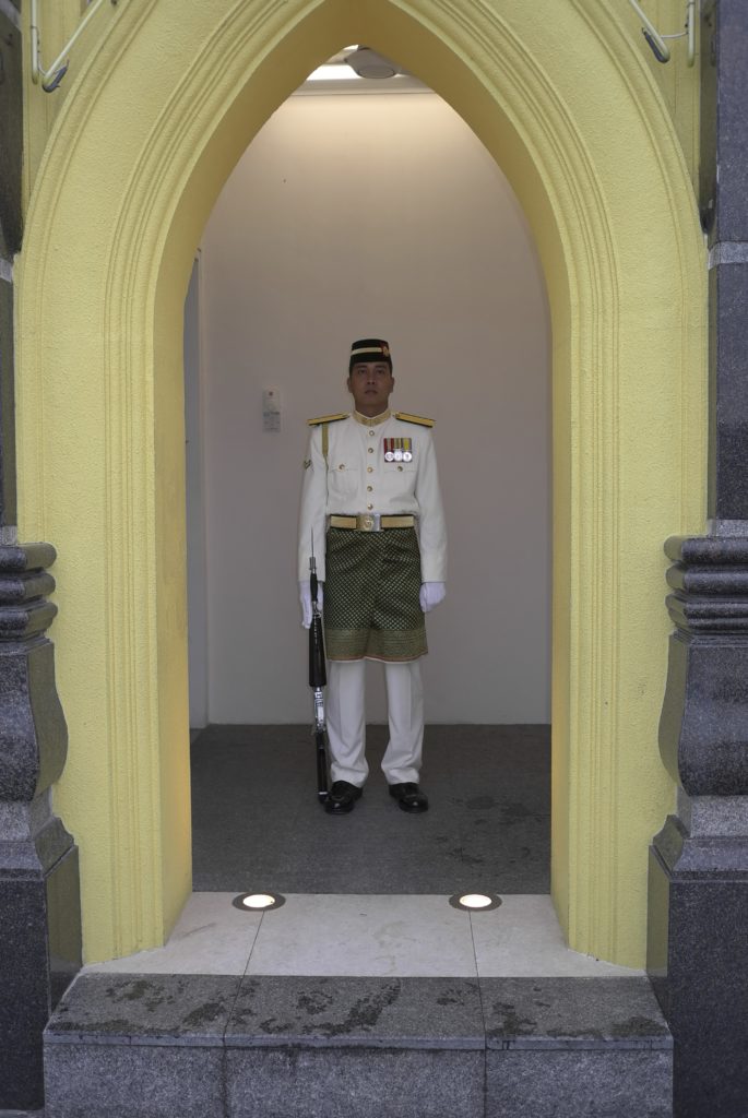 Garde Malaisien Palais Royal