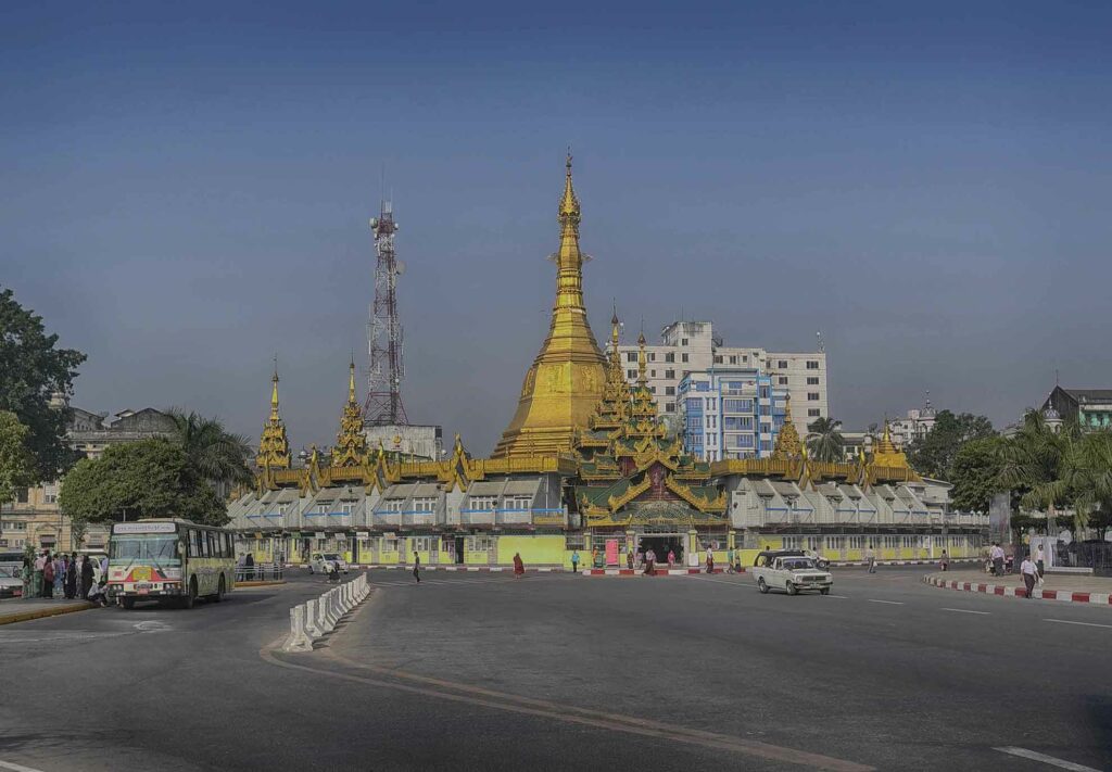 YANGON Sule Pagoda