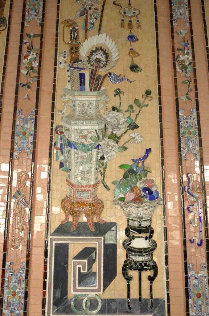 35 Mosaiques du Tombeau de KHAÏ DINH