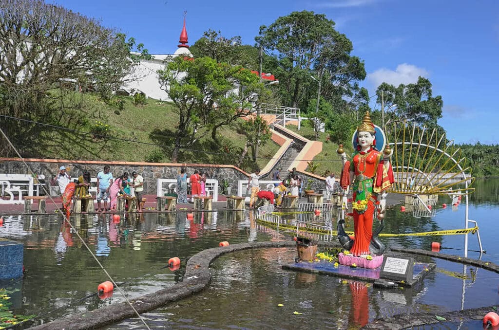 Les temples de Grand Bassin