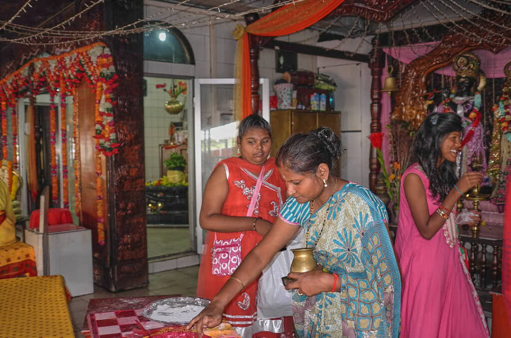 Les temples de Grand Bassin