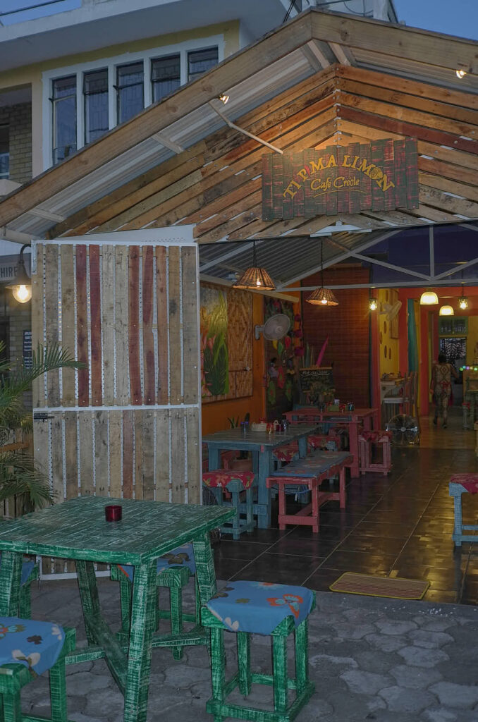 restaurant TI PIMA LEMON, Café créole